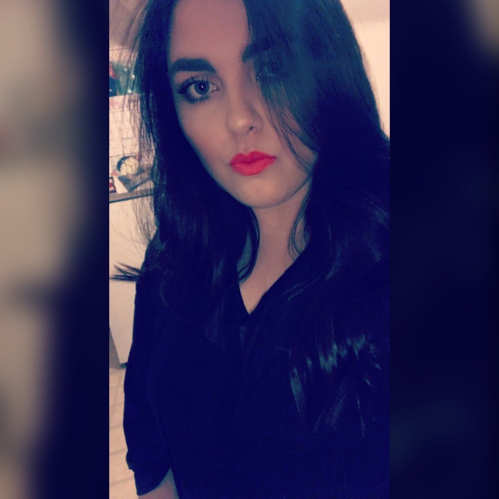 Meet your Posher, Lexi